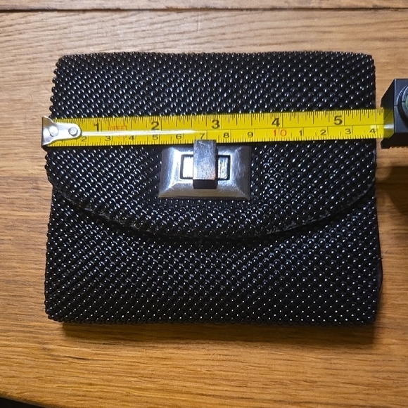 Elegant Black Beaded Evening Bag - Picture 4 of 5